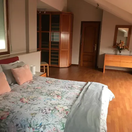 Apartment Duplex Rosalia De Castro. *
