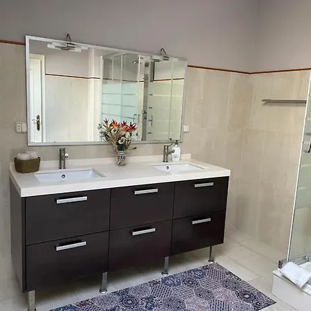 Apartment Duplex Rosalia De Castro. *