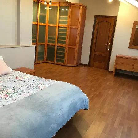 Duplex Rosalia De Castro.
