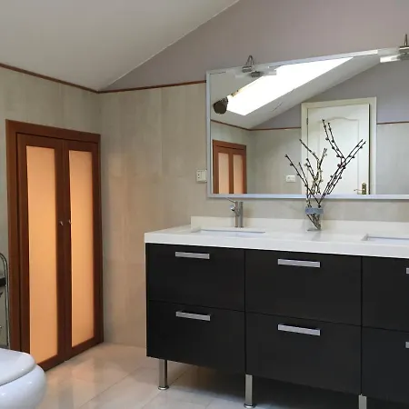 Duplex Rosalia De Castro. *